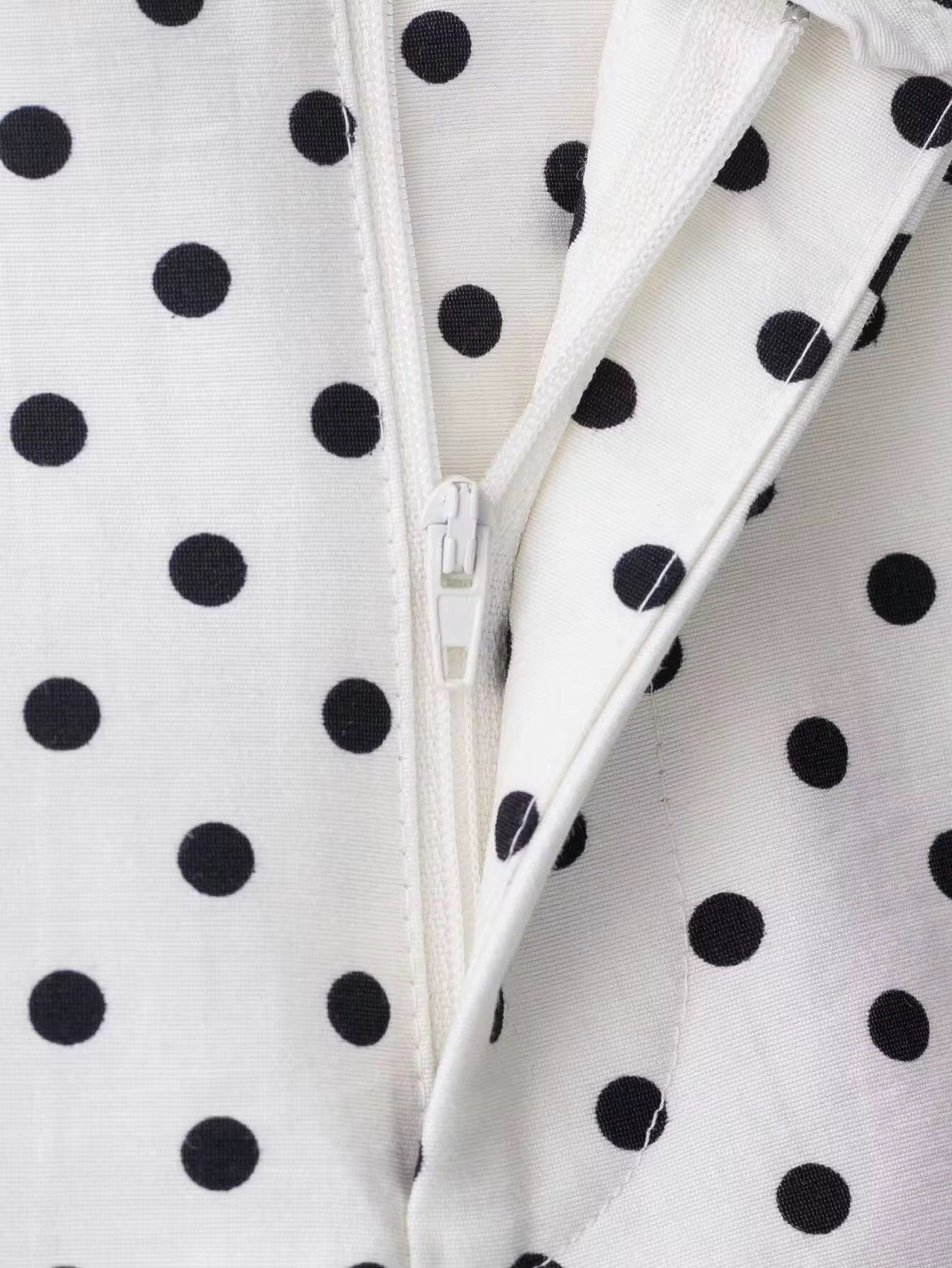 Polka Structure Set