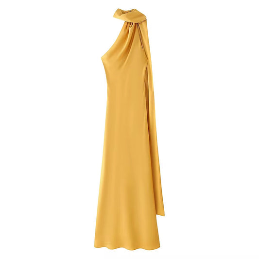 Vestido Largocon Capa Lateral
